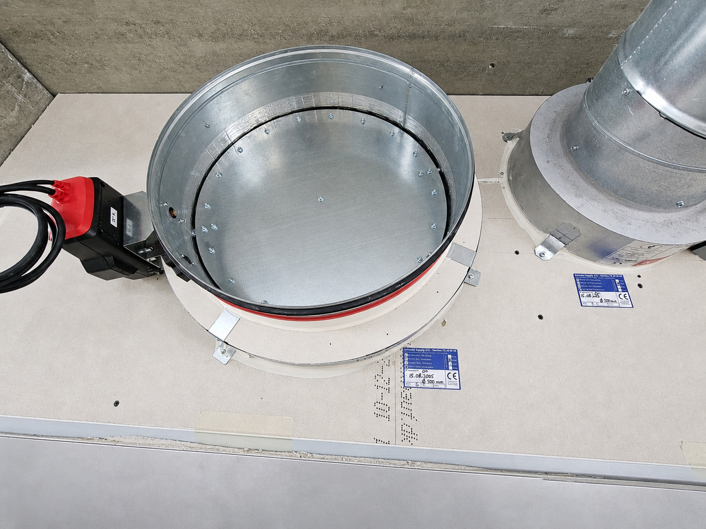 Brandlukning ved ventilationsgennemføring