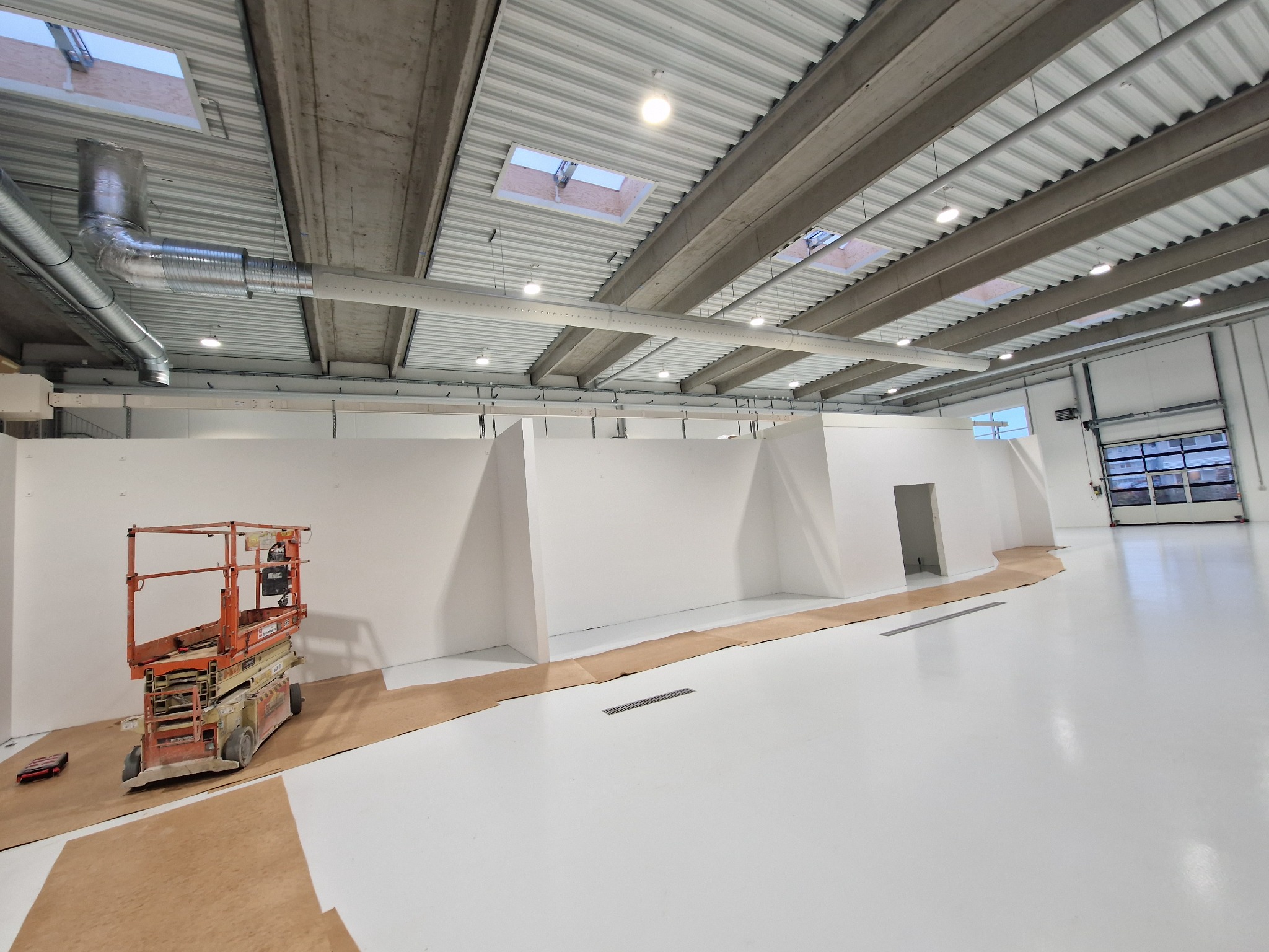 Teknisk industrielt anlæg med installationer